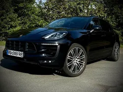 Schwarz Gebraucht 2018 Porsche Macan SUV | 45.911 € (Superpreis)