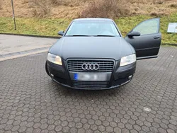 Schwarz Gebraucht 2006 Audi A8 Limousine | 7.000 €