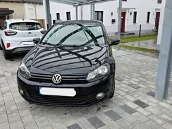 Schwarz Gebraucht 2011 VW Golf VI Team Limousine | 6.500 € (Etwas zu teuer)
