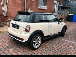 Andere farben Gebraucht 2007 Mini Cooper S Kleinwagen | 5.300 € (Fairer Preis)