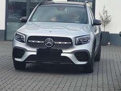 Silber Gebraucht 2020 Mercedes GLB220 AMG line SUV | 33.999 € (Teuer)