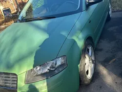 Silber Gebraucht 2004 Audi A3 Kleinwagen | 1.800 €