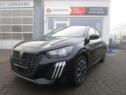 Lackierung schwarz perla nera Neu 2025 Peugeot 208 Style Kleinwagen | 18.600 € (Guter Preis)