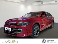 Weiss Gebraucht 2024 VW Passat Elegance Kombi | 46.948 €