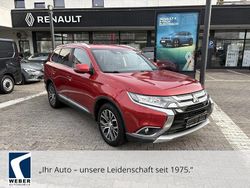 Rot Gebraucht 2017 Mitsubishi Outlander Plus SUV | 17.970 € (Fairer Preis)