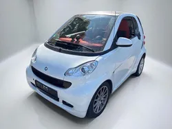 Weiß Gebraucht 2011 Smart ForTwo Coupé Coupé | 5.999 € (Fairer Preis)