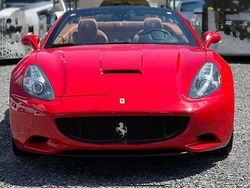 Rot Gebraucht 2012 Ferrari California Cabrio | 98.000 € (Superpreis)