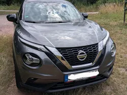 Grau Gebraucht 2020 Nissan Juke N-Connecta SUV | 14.500 € (Guter Preis)