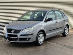 Grau Gebraucht 2007 VW Polo Limousine | 2.690 € (Fairer Preis)