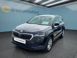 Schwarz Gebraucht 2024 Skoda Karoq SUV | 30.199 € (Guter Preis)