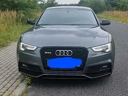 Grau Gebraucht 2015 Audi A5 S-Line Coupé | 15.250 €