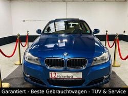 Blau Gebraucht 2010 BMW 318 Comfort Edition Limousine | 9.600 € (Etwas zu teuer)