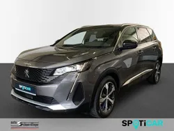 Platinium grau metallic Gebraucht 2024 Peugeot 5008 GT Van / Kleinbus | 30.490 € (Guter Preis)