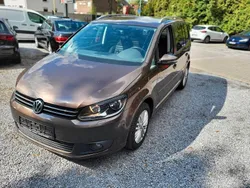 Braun Gebraucht 2014 VW Touran Cup Van / Kleinbus | 5.999 € (Fairer Preis)