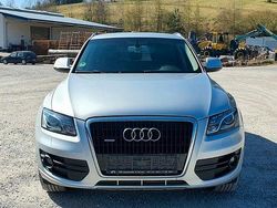 Silber Gebraucht 2009 Audi Q5 Comfort SUV | 8.500 € (Fairer Preis)