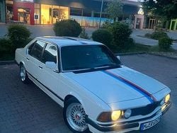 Silber Gebraucht 1983 BMW 735 Sport Line Limousine | 22.950 €
