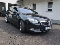 Schwarz Gebraucht 2012 Opel Insignia OPC Kombi | 6.000 € (Guter Preis)