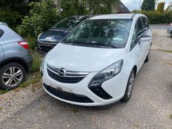 Weiß Gebraucht 2012 Opel Zafira Van / Kleinbus | 2.375 € (Guter Preis)
