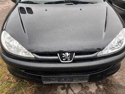 Schwarz Gebraucht 2004 Peugeot 206 Kleinwagen | 650 € (Superpreis)
