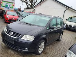 Schwarz Gebraucht 2004 VW Touran Trendline Van / Kleinbus | 1.577 € (Fairer Preis)