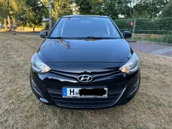 Schwarz Gebraucht 2013 Hyundai i20 Trend Kleinwagen | 4.200 € (Guter Preis)