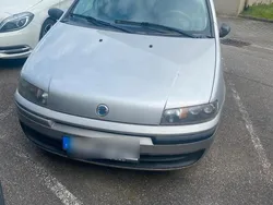 Silber Gebraucht 2002 Fiat Punto Kleinwagen | 650 €