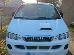 Weiß Gebraucht 2006 Hyundai H-1 Van / Kleinbus | 4.400 €