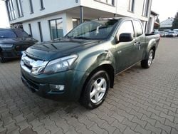Grün Gebraucht 2012 Isuzu D-Max SUV | 7.990 €