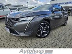 Platinumgrau metallic Gebraucht 2023 Peugeot 308 Allure Kombi | 19.990 € (Guter Preis)
