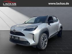 Metallic Neu 2025 Toyota Yaris Cross Plus SUV | 36.990 € (Teuer)