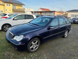 Blau Gebraucht 2003 Mercedes C200 Kombi | 1.790 € (Fairer Preis)
