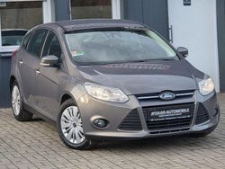 Braun Gebraucht 2014 Ford Focus Trend Limousine | 2.999 € (Fairer Preis)