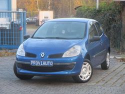 Marmarablau Gebraucht 2005 Renault Clio II Expression Kleinwagen | 650 € (Guter Preis)