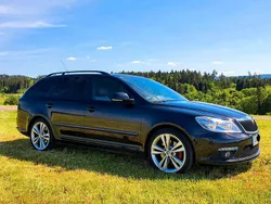 Schwarz Gebraucht 2010 Skoda Octavia RS Kombi | 9.000 € (Fairer Preis)
