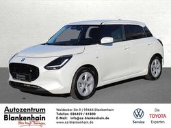 Pure white pearl metallic Gebraucht 2024 Suzuki Swift Comfort Kleinwagen | 18.990 € (Fairer Preis)