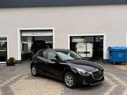 Schwarz Gebraucht 2015 Mazda 2 Edition Limousine | 8.490 € (Fairer Preis)