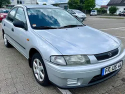 Silber Gebraucht 1998 Mazda 323S Limousine | 900 €