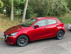 Rot Gebraucht 2020 Mazda 2 Center-Line Limousine | 12.800 € (Fairer Preis)