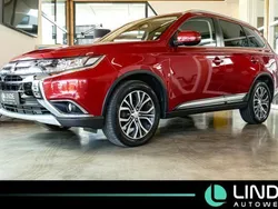 Karminrot (m) Gebraucht 2016 Mitsubishi Outlander SUV | 17.890 € (Fairer Preis)