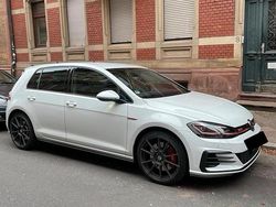 Weiß Gebraucht 2019 VW Golf VII GTI Limousine | 25.000 € (Etwas zu teuer)