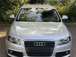 Grau Gebraucht 2008 Audi A4 Ambiente Limousine | 7.000 € (Etwas zu teuer)
