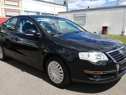 Schwarz Gebraucht 2009 VW Passat Business Limousine | 2.990 € (Superpreis)