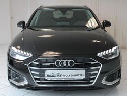Schwarz Gebraucht 2020 Audi A4 Advanced Kombi | 24.990 € (Fairer Preis)