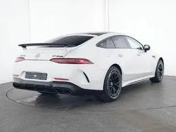 Weiß Gebraucht 2024 Mercedes AMG GT 63 AMG Coupé | 146.900 € (Teuer)
