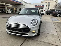White silver metallic Gebraucht 2014 Mini Cooper Kleinwagen | 7.950 € (Fairer Preis)