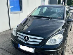 Schwarz Gebraucht 2008 Mercedes B180 Van / Kleinbus | 4.499 € (Fairer Preis)