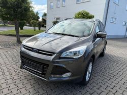 Grau Gebraucht 2015 Ford Kuga Titanium SUV | 7.990 € (Fairer Preis)
