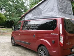 Rot Gebraucht 2022 Ford Transit Nugget | 62.900 €