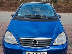 Blau Gebraucht 2001 Mercedes A140 Classic Van / Kleinbus | 950 € (Superpreis)