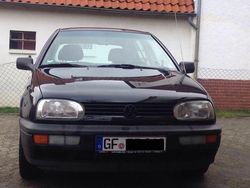Schwarz metallic Gebraucht 1994 VW Golf III Limousine | 1.150 €